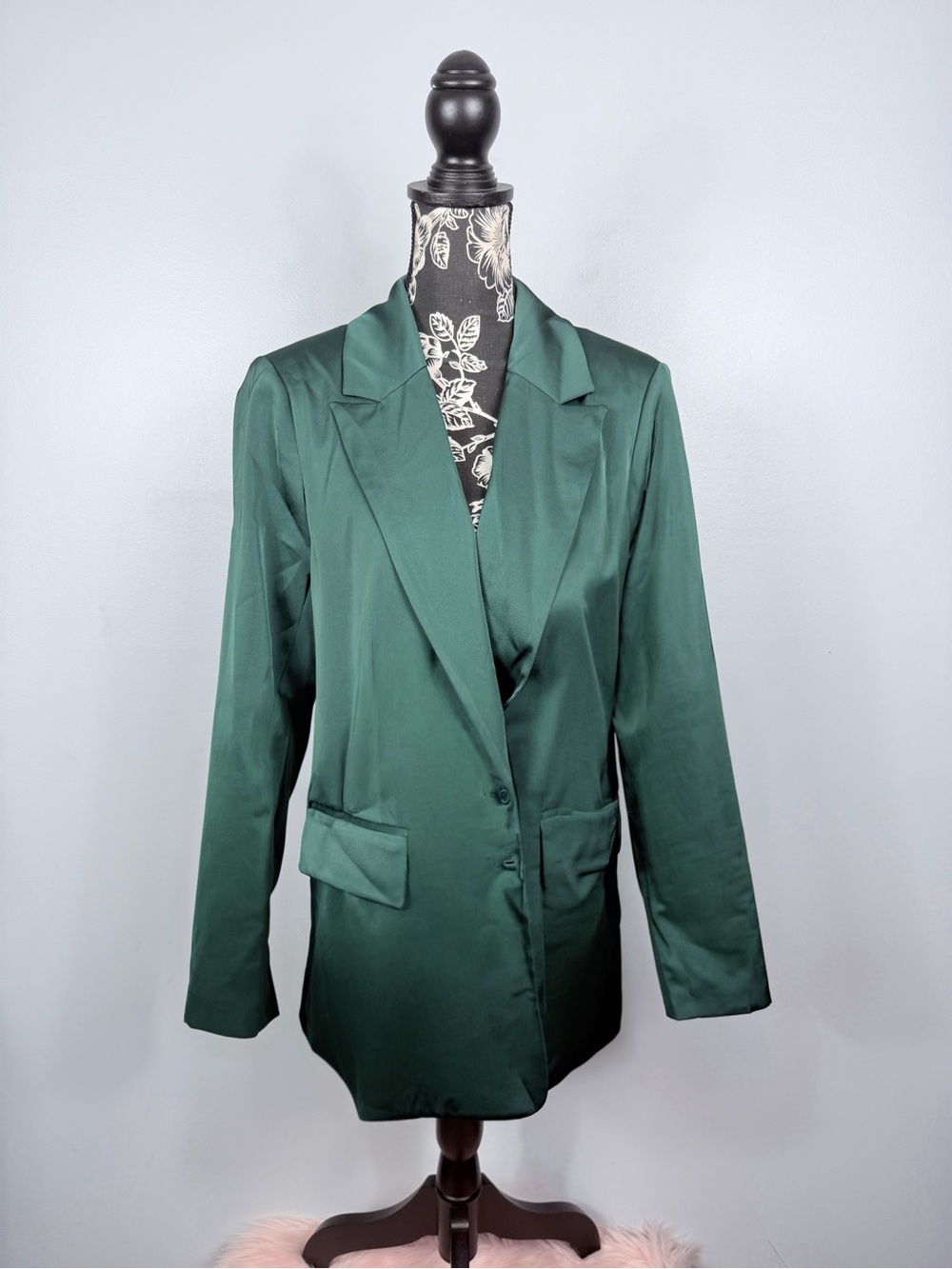 NWT Ella Rafaella emerald green satin/silky long sleeve fitted blazer size large